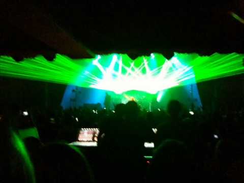 dre eminem vs ferry corsten ( ivs mash up )