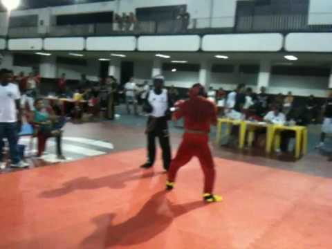 Emerson Falcão - Estadual de Kickboxing 2010 - Final - Round 2