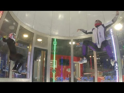 Indoor skydiving -  Session #7 with Tunnel Ninja! Sit / Knee flying