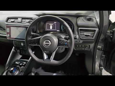 Nissan Leaf EV TEKNA (40KWH BATTERY) AUTOMATIC **O - Image 2