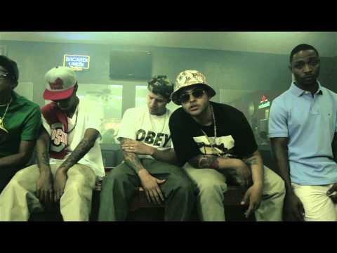 Smokin With My Niggaz Feat Teddy Macc,Tanaforeal,YCFLAME, Ma$$ive AKA Rico ,Fre$$hman, Johnny G