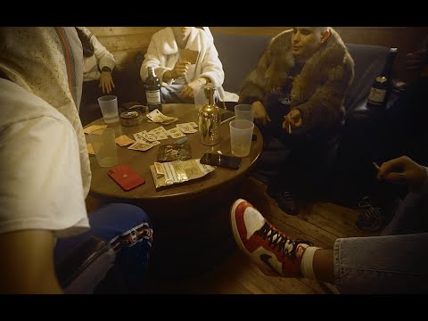 Des del Dia1 - 31FAM (Video Oficial) Prod. MrMad