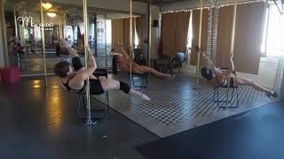 Polechair Aula de sensual - Mey Pole Dance Studio