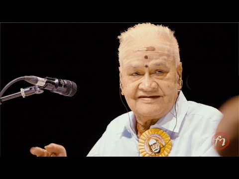 TM Krishna with Vikku Vinayakram: Ghatam Solo