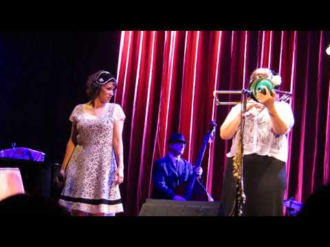 The Weed Smoker's Dream - Gaby Moreno & Hugh Laurie in London 2013 & Whisky