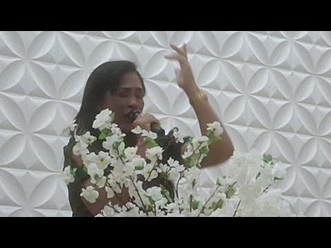 Marineuza Santos _ Adora enquanto profetiza _ AD Porto Rico do Maranhão 