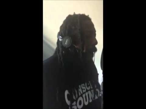 Carl Meeks - Haul and Pull Up Selector  -  Video Dubplae For Selecta Natty Crooks @ Souljahsound