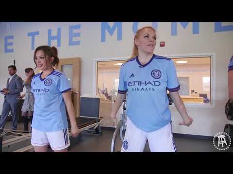 download lagu mp3 mp4 Julie Stewart Binks, download lagu Julie Stewart Binks gratis, unduh video klip Julie Stewart Binks