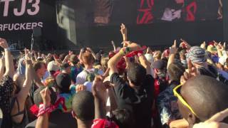 Run the Jewels-Talk To Me (Live)