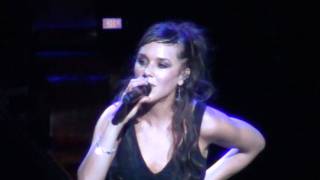 ZAZ - Trop Sensible - LIVE ACOUSTIC in Moscow 2011, HD