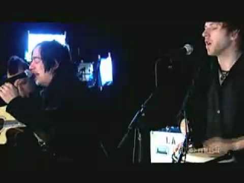 Three Days Grace - Pain (acoustic live)