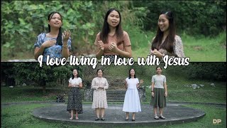 I Love Living In Love With Jesus (The Collingsworth Family) - Sisters in Harmony