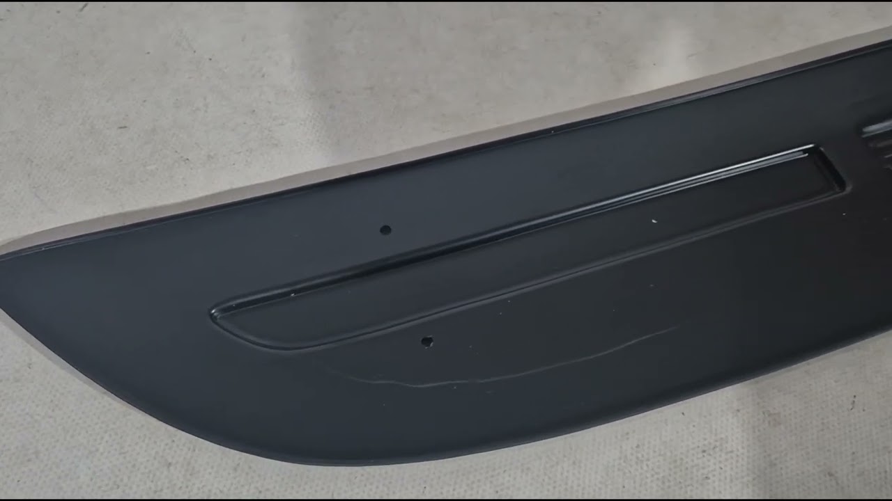 Зимняя накладка на решетку радиатора (2009-2013, нижняя) Video 1