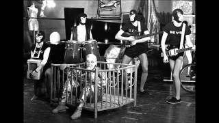 Devo: Polyvinyl Chloride (LIVE)