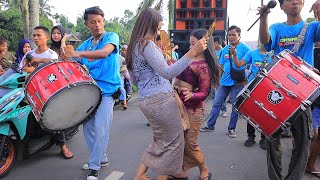 Download lagu Yang Penting Kita Senang.Biarin apa kata orang// Bejogetan Bareng-Bareng Megantara mp3 Download lagu Yang Penting Kita Senang.Biarin apa kata orang// Bejogetan Bareng-Bareng Megantara mp3