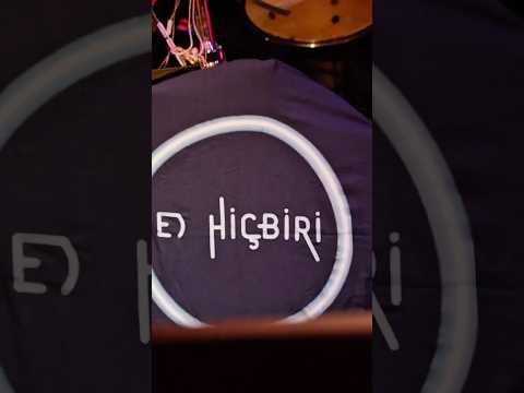 Karşınızda E) Hiçbiri