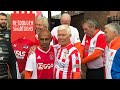 Walking Football in Olympisch Stadion: 'Mensen moeten achter de geraniums vandaan'
