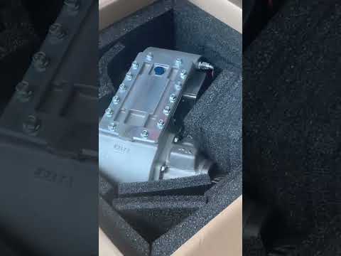 Unboxing the Atlas Transfer Case 🤩🤩 #jeep #offroad #jeeplife #jeepbuild #rockcrawler