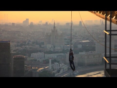 Proste ćwiczenia na mięśnie pleców Ćwiczenia do pracy mięśni piersiowych