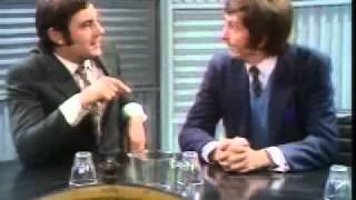 YouTube - Monty Python - Man who speaks only the ends of words.flv