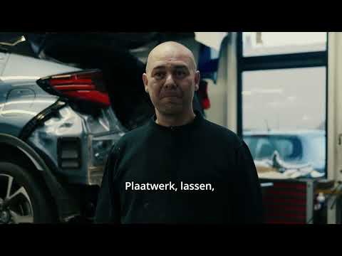 De werkdag van plaatwerker Jochen | Werken bij Autobedrijf Van Gent