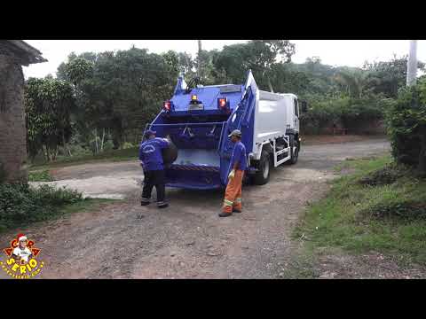 Caminhões da Coleta de Lixo começam a trabalhar