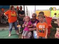 Een knuffel of hand van Tante Rikie, welk kind wil dat nou niet? | Zwarte Cross 2019