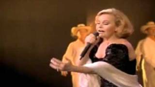 Rocío Dúrcal y Juan Gabriel - La incertidumbre - 1997.mp4