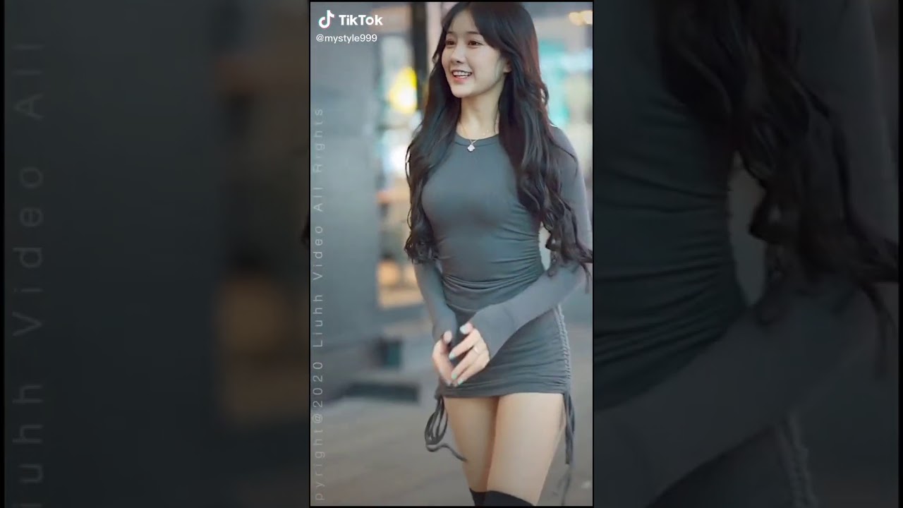 スタイル抜群ピチピチ透け透け