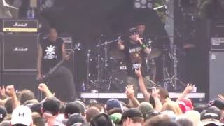 Hatebreed - Something’s Off (Heavy Montreal 2016)