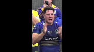 The Eels sing the song