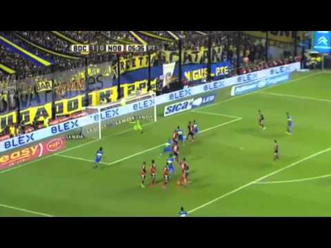 Gol de Carlos Tevez de tiro libre a Newell's