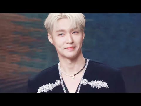 Congratulations Mr Zhang Yixing 👏 Producer of The Year Weibo Music Award 2023.09.26