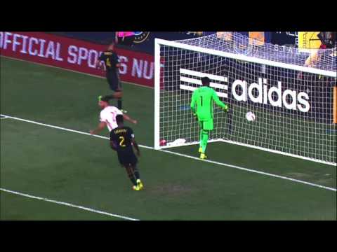 Sebastian Giovinco Goal - August 20, 2016