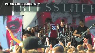 Blessthefall - You Wear A Crown But You&#39;re No King (Vans Warped Tour 2013)
