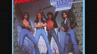 Thin Lizzy - For Those Who Love to Live