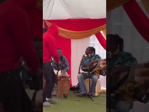 🔥 Africans dancing to Ban Piende by Makadem #shorts