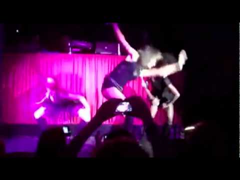 SMOKE  by JUS JACK feat. MATINA PARISI