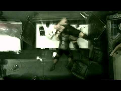 Vengeance: Mark Henry vs. Big Show - Tonight