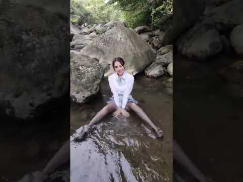 雨晴水中制服黑絲拍攝花絮#美腿 #外拍 #黑絲 #絲襪 #丝袜