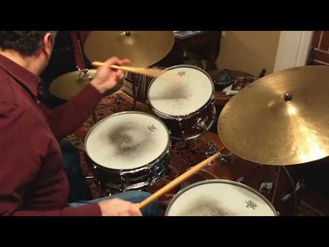 George Fludas - solo on Gretsch 60's round badge kit