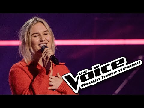 Camilla Sørensen | Say A Little Prayer (Aretha Franklin) | Blind Auditions | The voice Norway | S6