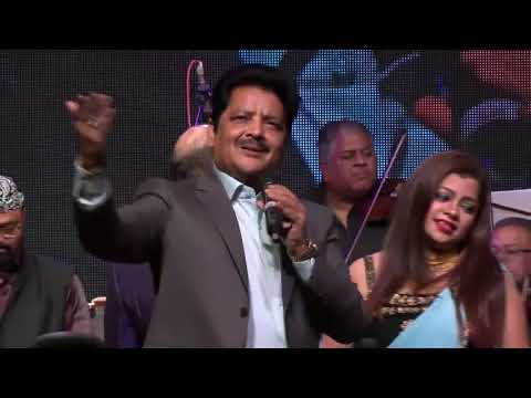 Aye Mere Humsafar I Alka Yagnik I Udit Narayan Live with 40 Musicians I Nirupama I Anand Milind Live