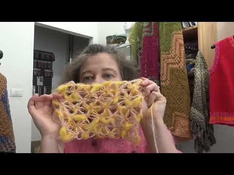 Modelul Floricele crosetat by OanaBoutique