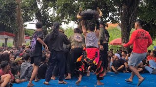 Download lagu KISRUH NYAPO IKI⁉️BANTENG SURO NGAMUK DJALMO PRONOJOYO Live Krian Ngadiluwih Kediri mp3 Download lagu KISRUH NYAPO IKI⁉️BANTENG SURO NGAMUK DJALMO PRONOJOYO Live Krian Ngadiluwih Kediri mp3