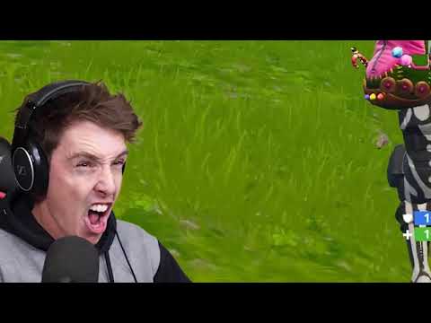 LazarBeam! DOUBLE FAMAS BURST RIFLE Strategy   Fortnite Battle Royale