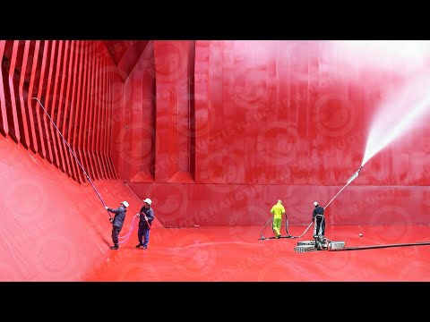 Life INSIDE the Cargo Holds of Giant Ships: How to Clean This Massive Space Inside the Cargo Ships