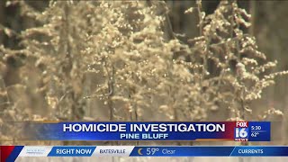 Man's body found dumped in Pine Bluff; suspect still on loose