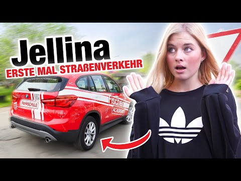 Erste Fahrstunde mit Jellina 😱 #2 | Fischer Academy