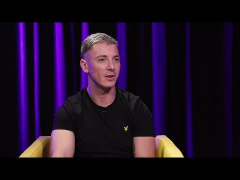 Nenad Kostov o konfliktu na nastupu: „Dok sam pevao, čovek me je šutnuo u zadnjicu" #novars